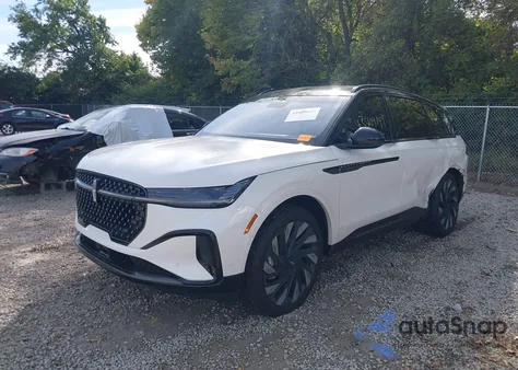 2024 Lincoln Nautilus Reserve z USA, uszkodzony, nr VIN 5LMPJ8KA4RJ835924